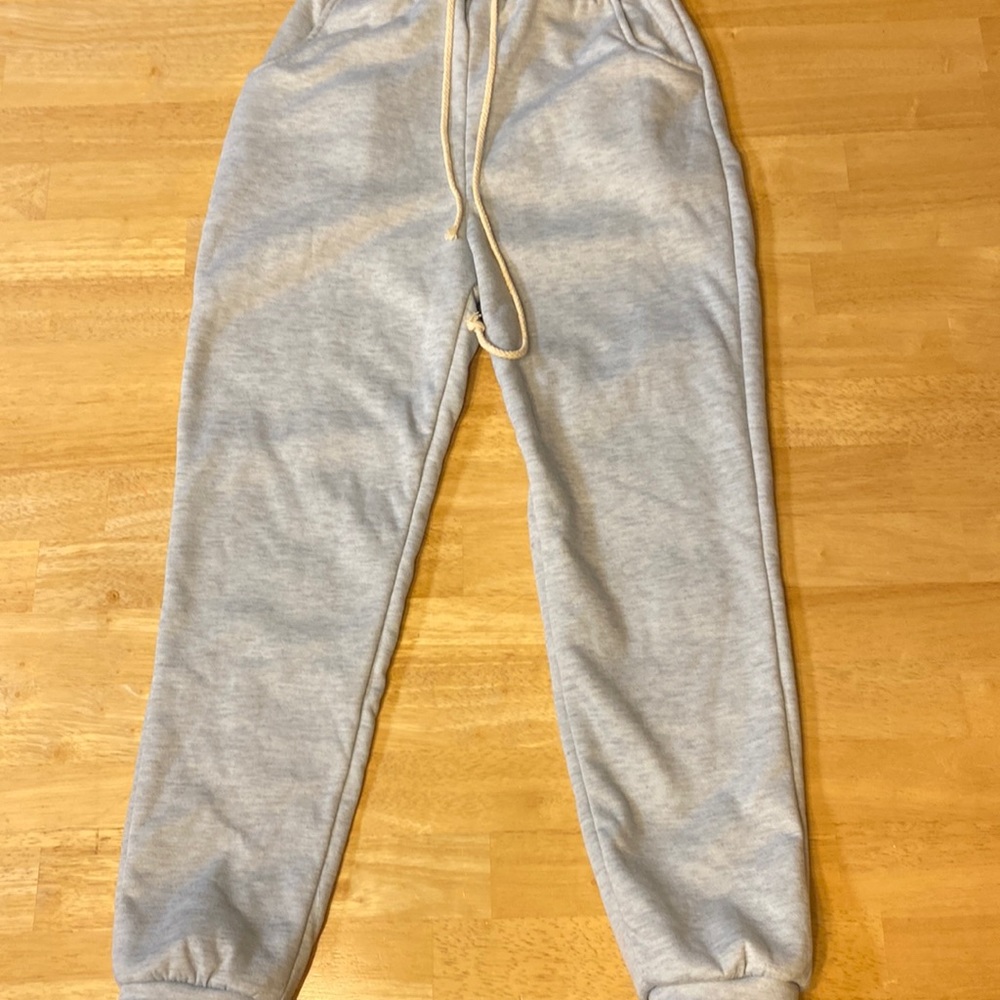 Gray women’s joggers